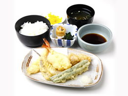レストラン新メニュー！泉州祭り天ぷら定食（泉大津PA（海側））